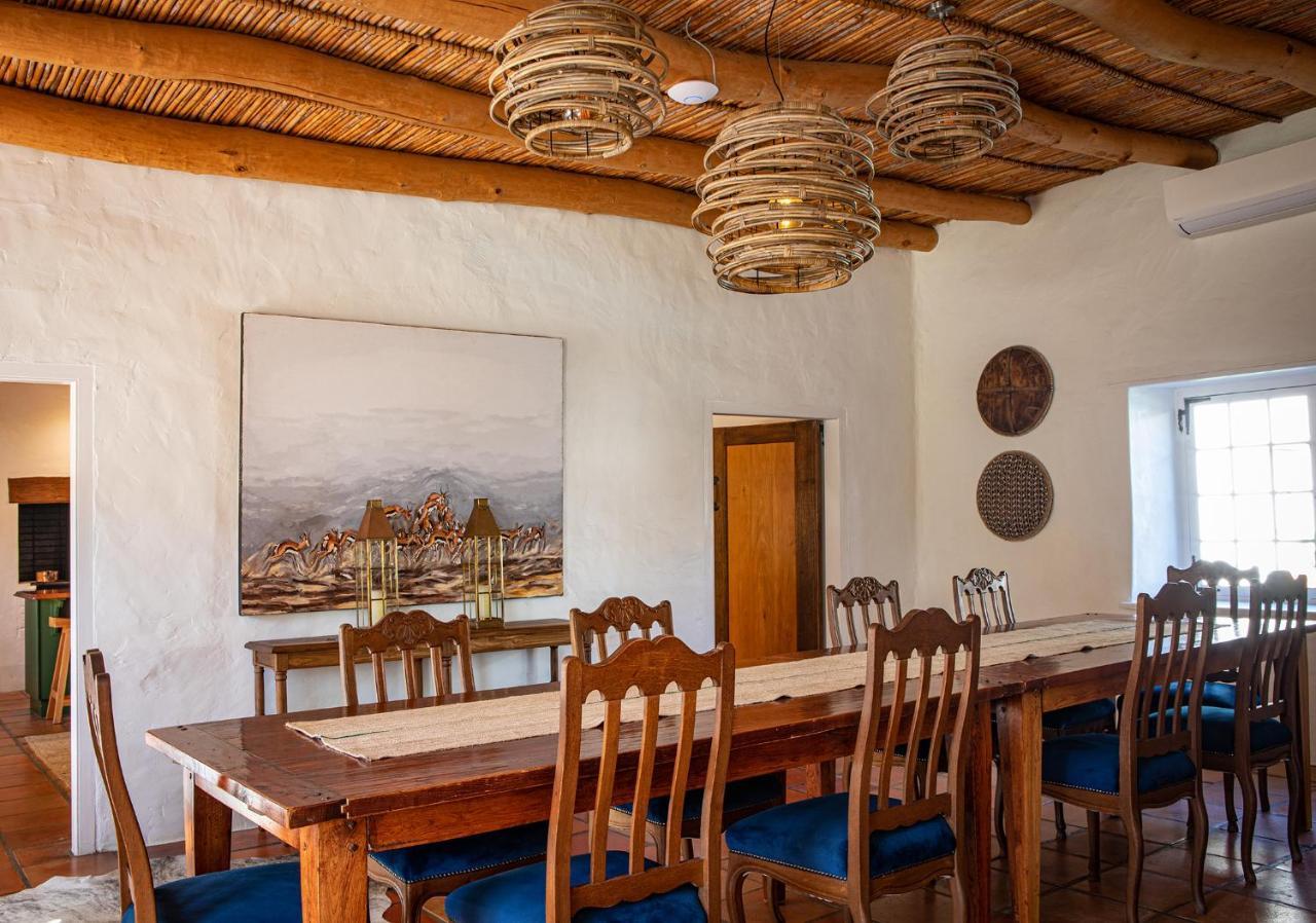 Villa Taaibosch Collection